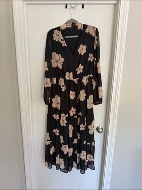 Who What Wear Black Midi Dress with Cream Floral Print
